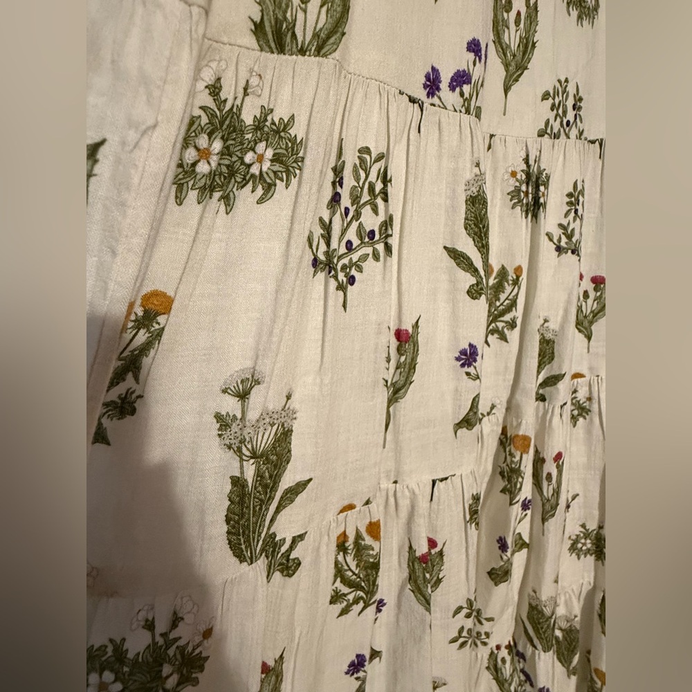 Willard Road Claire Top and Skirt Set in Botanical Garden Pattern, Size Medium - Picture 7 of 8